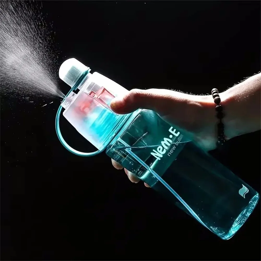 600 ml Sport-Wasserflasche, tragbar, auslaufsicher, Spray-Wasserbecher, langlebig, BPA-frei, Kunststoff, Trinkkrug, Outdoor, Reisen, Fitnessstudio, Trinkgeschirr Image
