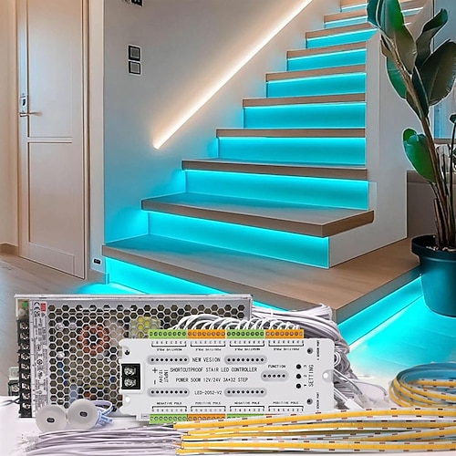 Intelligentes, bewegungsaktiviertes LED-Treppenbeleuchtungsset mit 10–24 kürzbaren COB-LED-Streifen (1,25 m) für den Innenbereich, inklusive Schalter und Steckerkabel. Image