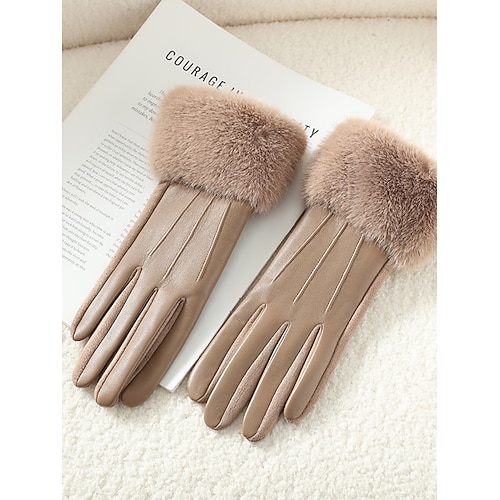 Damen-Kunstpelzhandschuhe – weiches und kuscheliges Kunstleder, erhältlich in verschiedenen Farben, stilvolles und warmes Winteraccessoire für Weihnachten, Partys und Outdoor-Aktivitäten Image