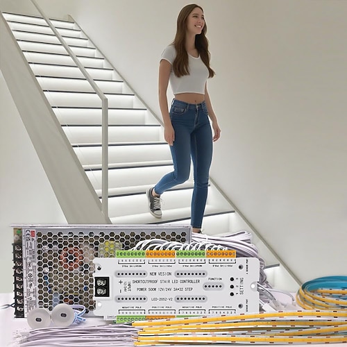 Intelligentes, bewegungsaktiviertes LED-Treppenbeleuchtungsset mit 10–24 kürzbaren COB-LED-Streifen (1,25 m) für den Innenbereich, inklusive Schalter und Steckerkabel. Image