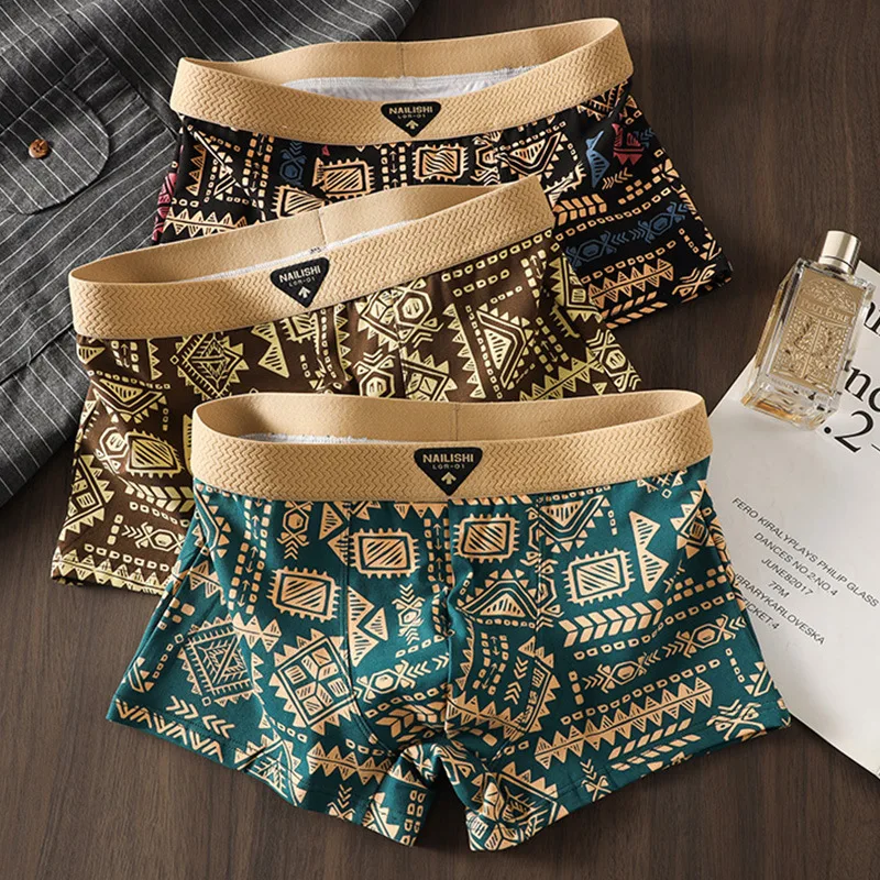Neue Herrenunterwäsche: Bequeme und atmungsaktive Boxershorts, trendige Slips im amerikanischen Vintage-Ethno-Stil, mittelhohe Shorts für Herren Image