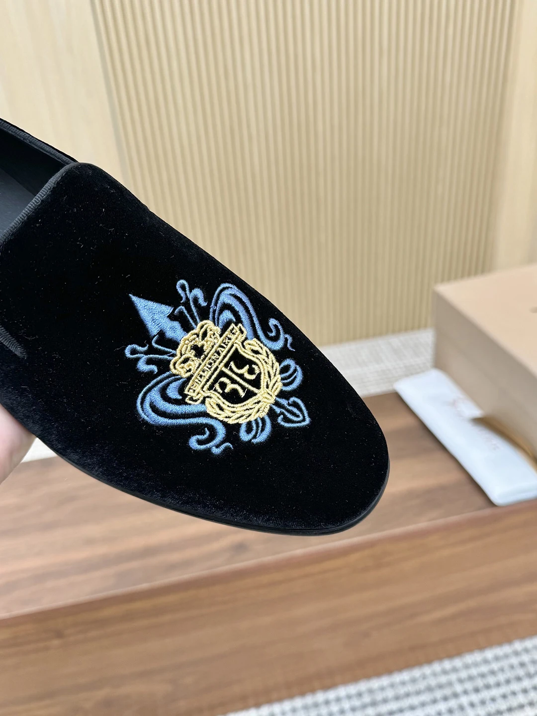 BILLIONAIRE BLLIYOSS 2025, neue Freizeitschuhe, Wildleder, Herren-Loafer, Lederschuhe, Komfort, hochwertige Stickerei, europäische große Größe