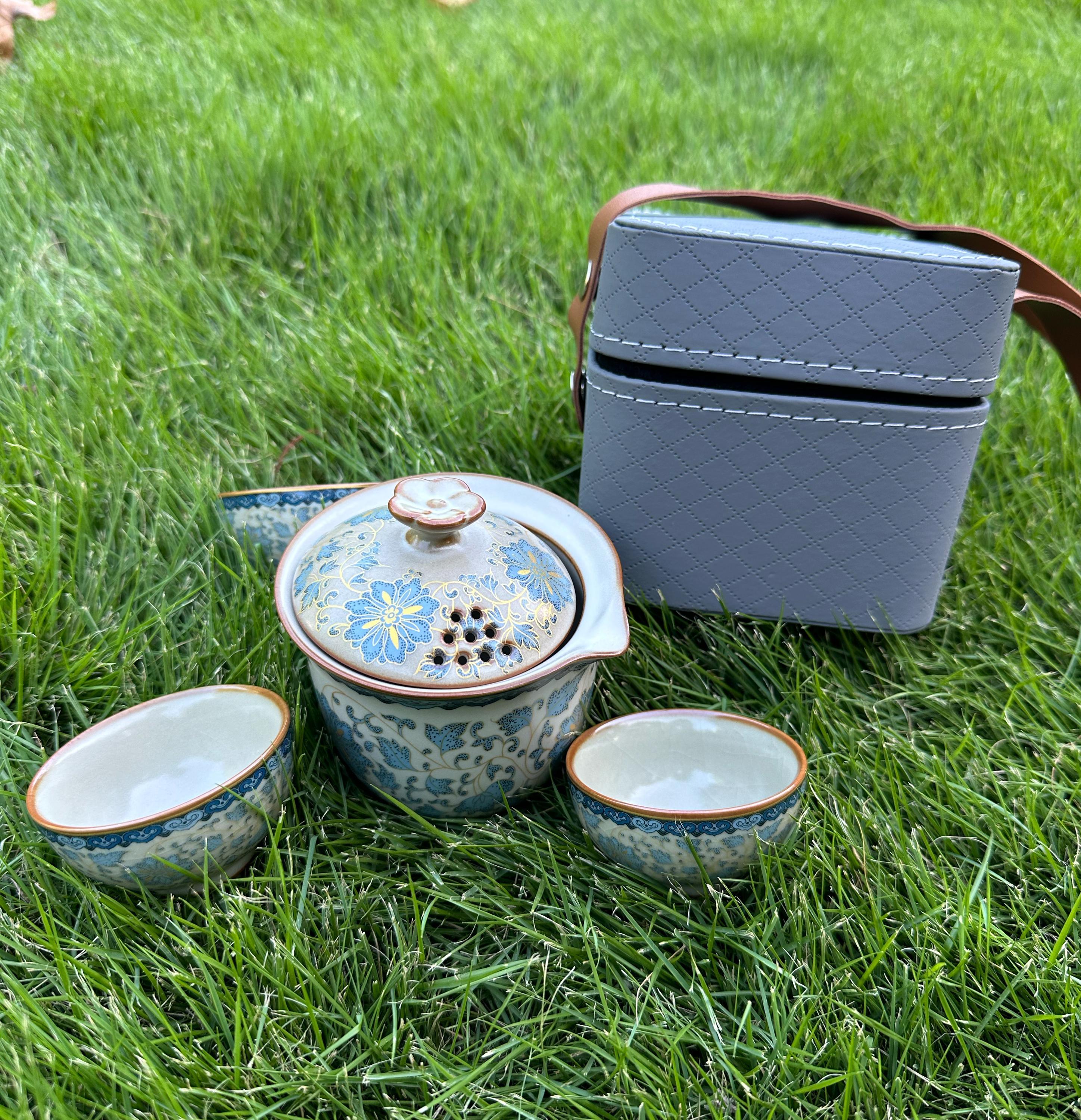 Portable Ru Kiln Crackle Glaze Tee-Set: Ost Porzellan mit Reiseetui