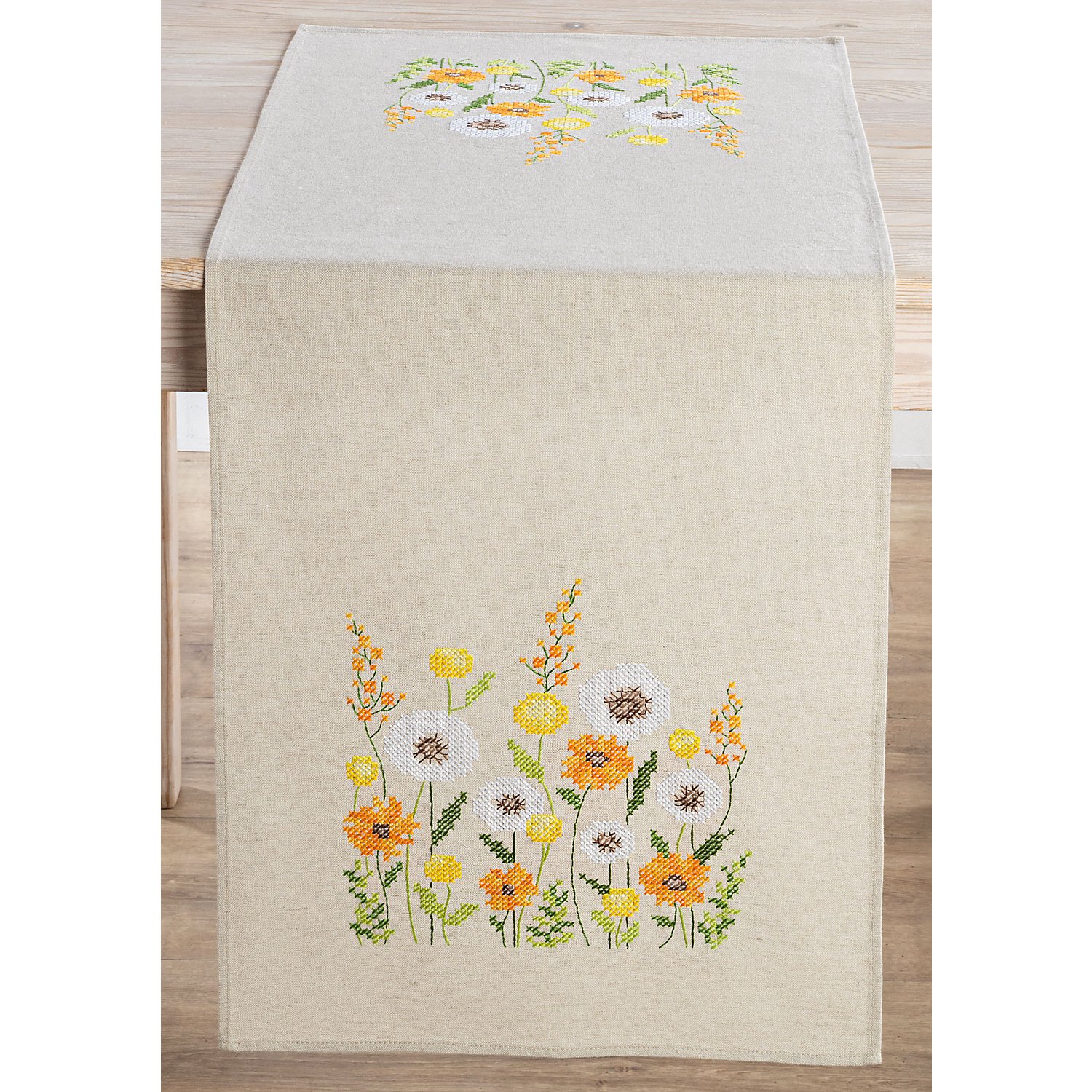 Chemin de table à broder "Pissenlits