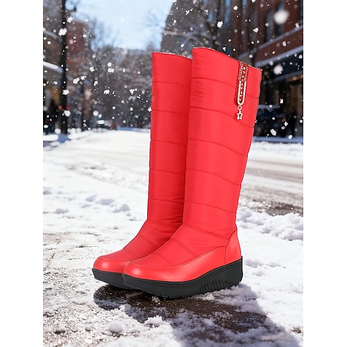 Rote, wasserdichte Winterstiefel für Damen – gestepptes Design, Keilabsatz mit Sternanhänger, stylisch und warm isoliert für Schneewetter und lässige Outdoor-Aktivitäten Image