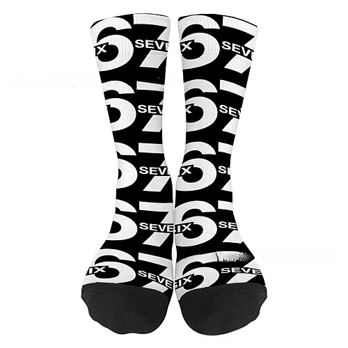 Lustige Socken mit 67er-Meme-Design, kreatives 67er-Muster, lässige Socken aus weichem, bequemem Material – perfekt für jeden Tag, als Geschenk oder modisches Accessoire. Image