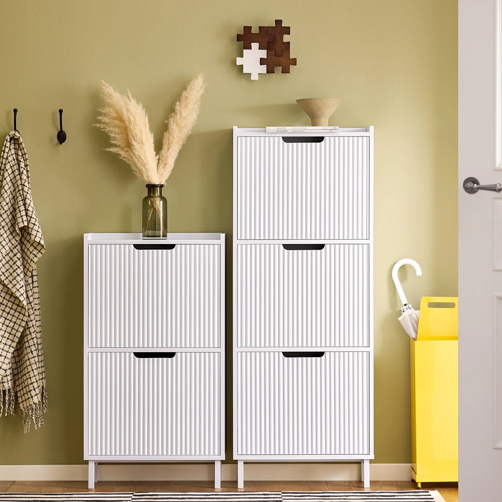 SoBuy FSR177-H Schuhkipper mit 3 Klappen Schuhschrank schmal Schuhregal mit 3 Ablageflächen Schuhkommode Schuhablage