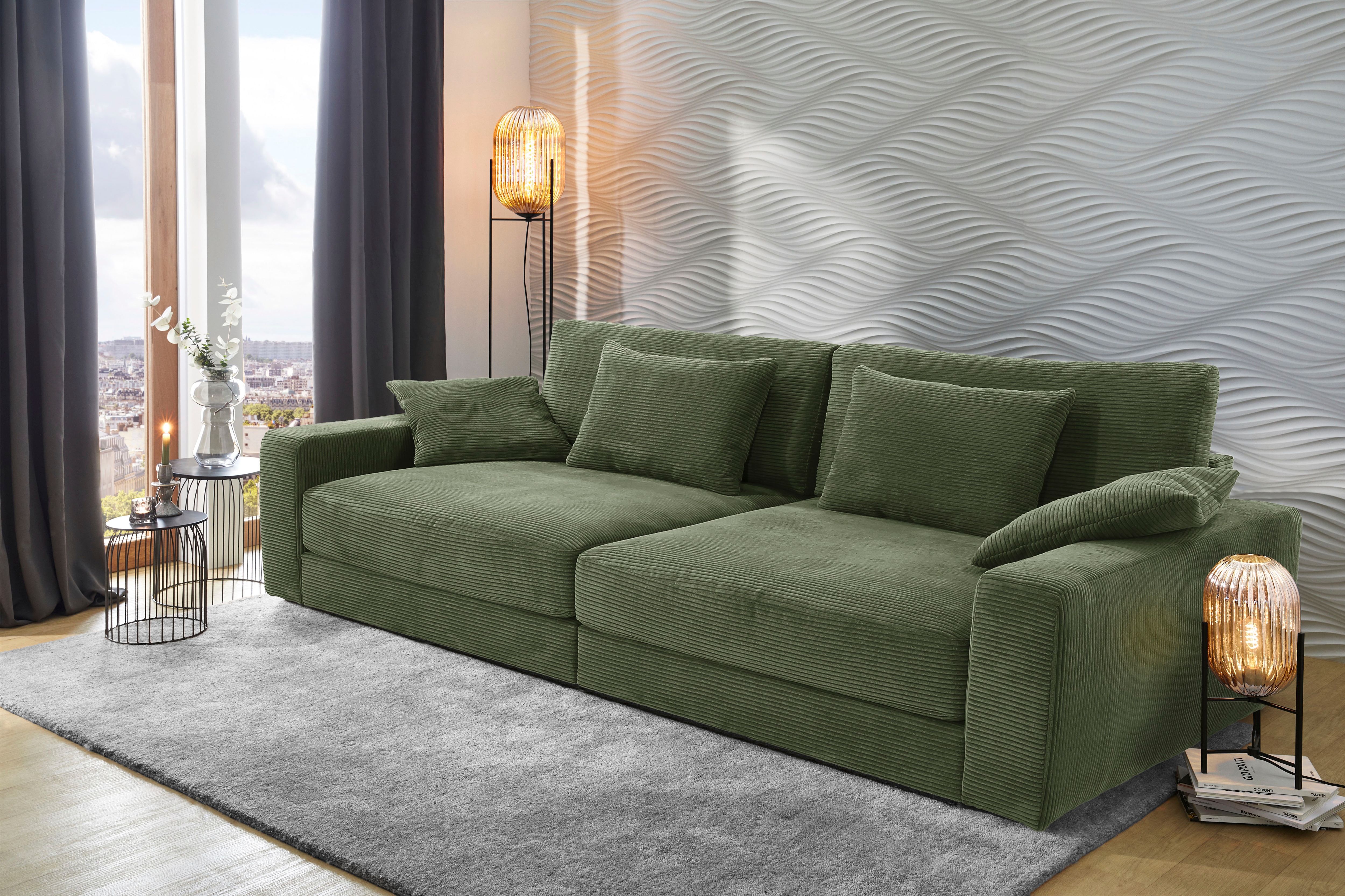 Big-Sofa JOCKENHÖFER GRUPPE "Milano XXL", grün, B:290cm T:135cm, Korpus: 100% Polyester;Kissen: 100% Polyester, Sofas, Big-Sofa, mit Federkern, Breite 290cm, Liegefläche 120x240cm, inklusive Kissen