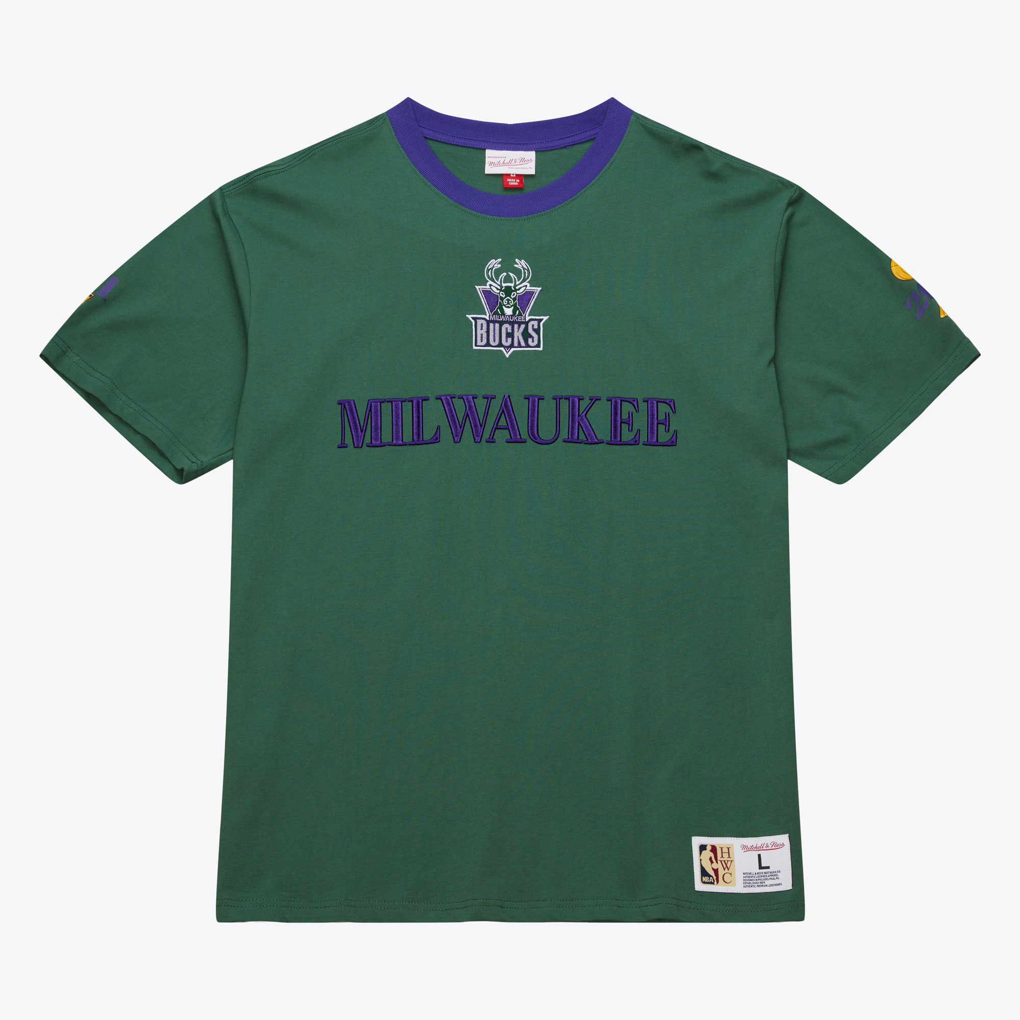 Milwaukee Bucks Mitchell & Ness Team OG 3.0 T-Shirt Image