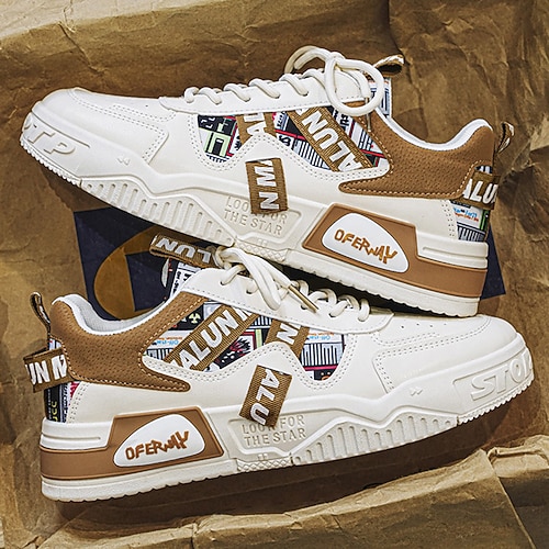 Weiße Herren-Sneaker im trendigen Design mit Logo-Details – bequeme und stylische Sneaker für Sport, Freizeit und Outdoor-Aktivitäten. Image