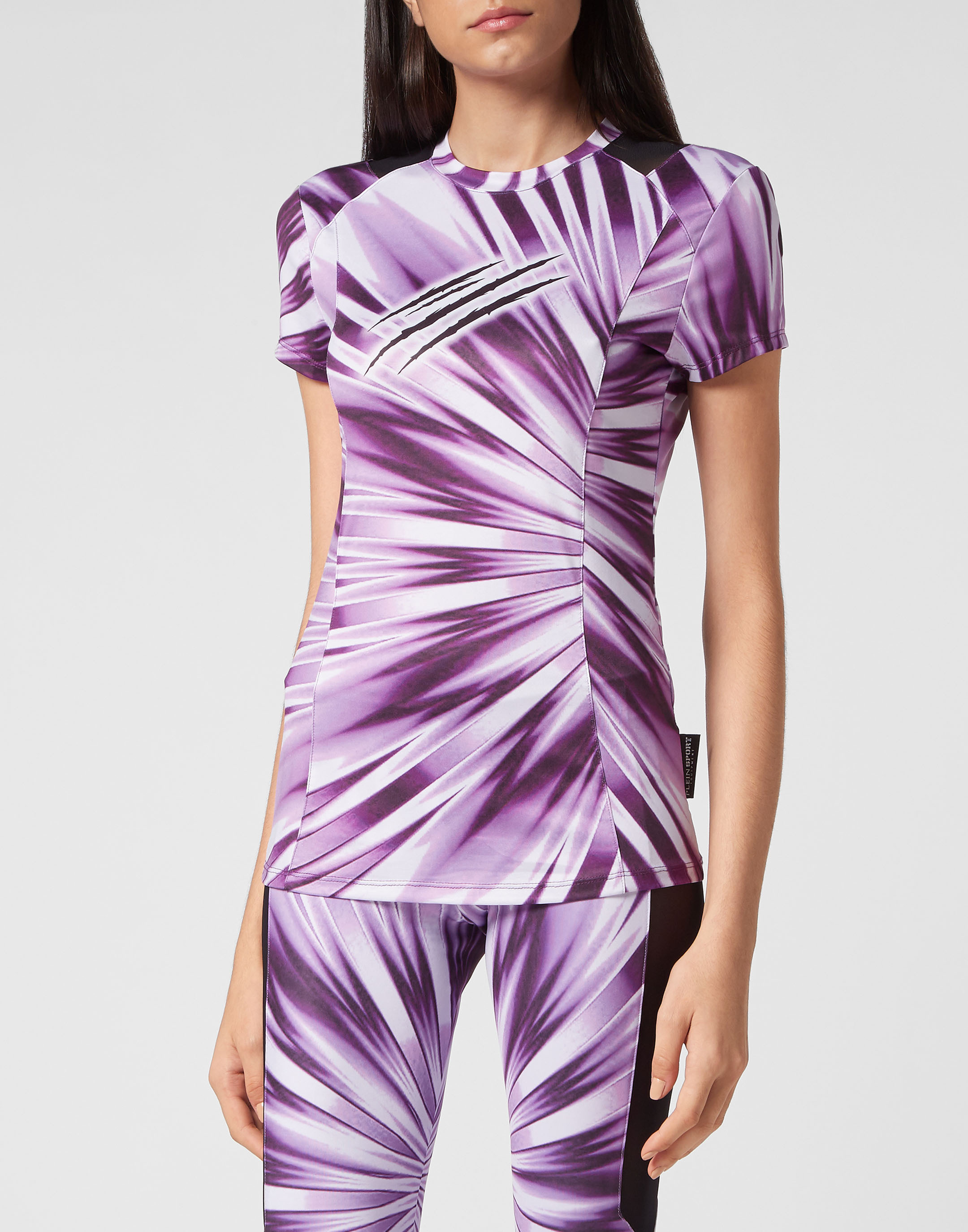 T-Shirt Scratch Image