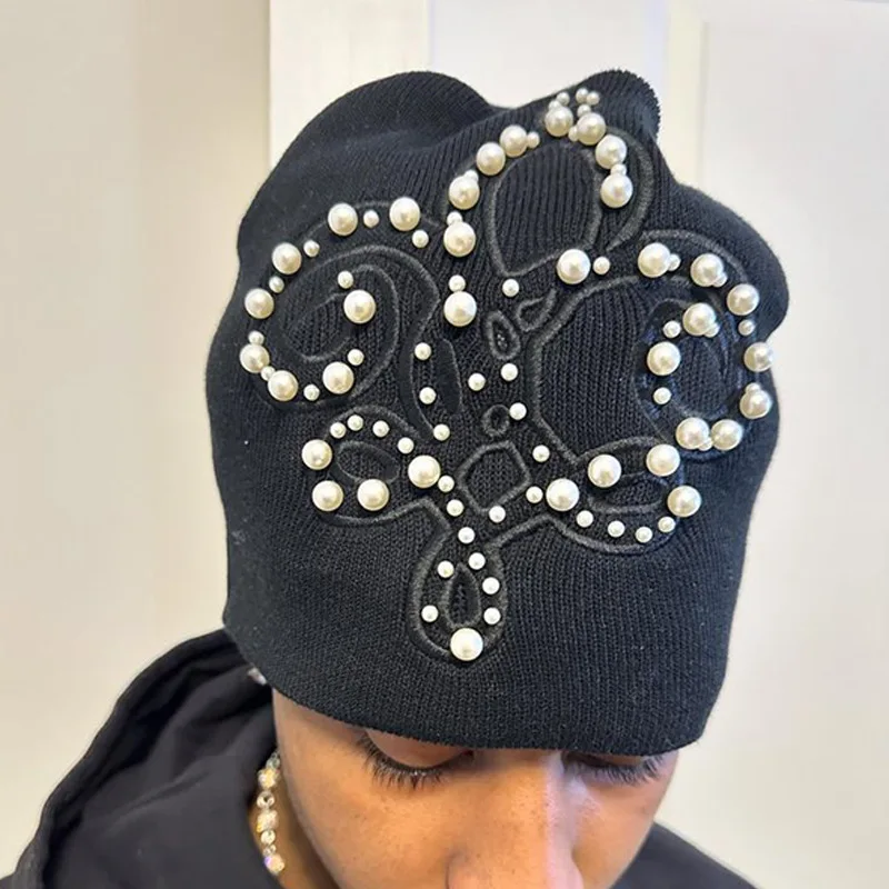 Y2k Hip Hop Harajuku Ästhetisches Einzigartiges Design Grunge Perle Schleife Schwarz Plüsch Strickmütze Unisex Rock Herbst/Winter Warme Baotou Hut Image