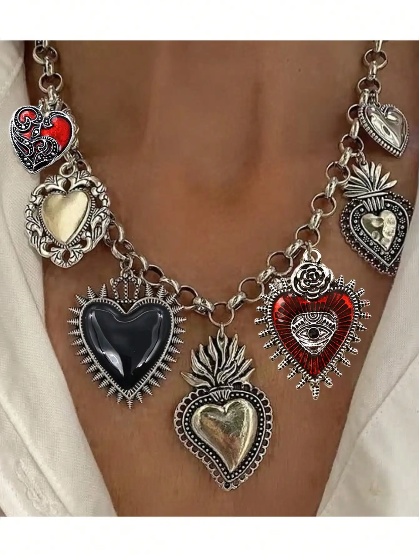 CUIER 1PC Gothic Chunky Chain Charms Flaming Heart Statement Halskette Evil Eyes Anhänger Anti-Silber Rot Schwarz Halloween Schmuck