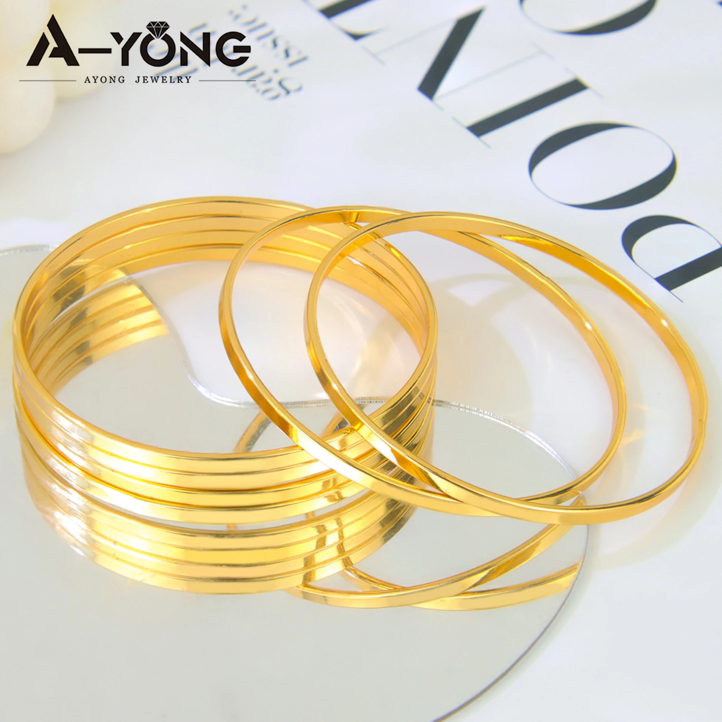 2 teile/los Dubai Einfache Gold Überzogene Stapelbare Armreifen 21 karat Gold Farbe Saudi Islamischen Vintage Armband Nigeria Hochzeit Schmuck