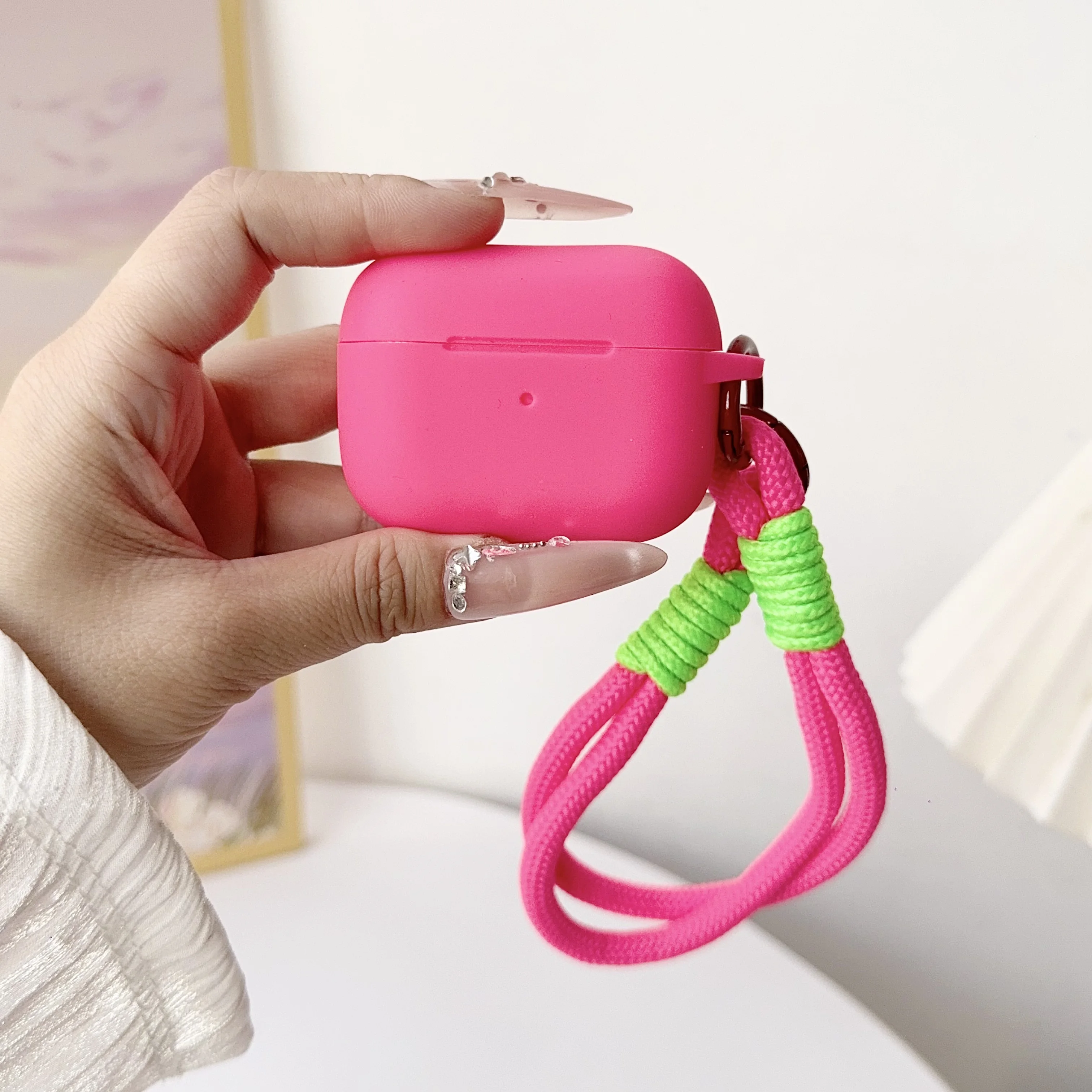 Für Airpods 4 Pro 3. Generation Cover Slim Silikonhülle Vollständige Schutzhülle mit Handgelenkband für süße AirPods Pro 2-Hülle Image