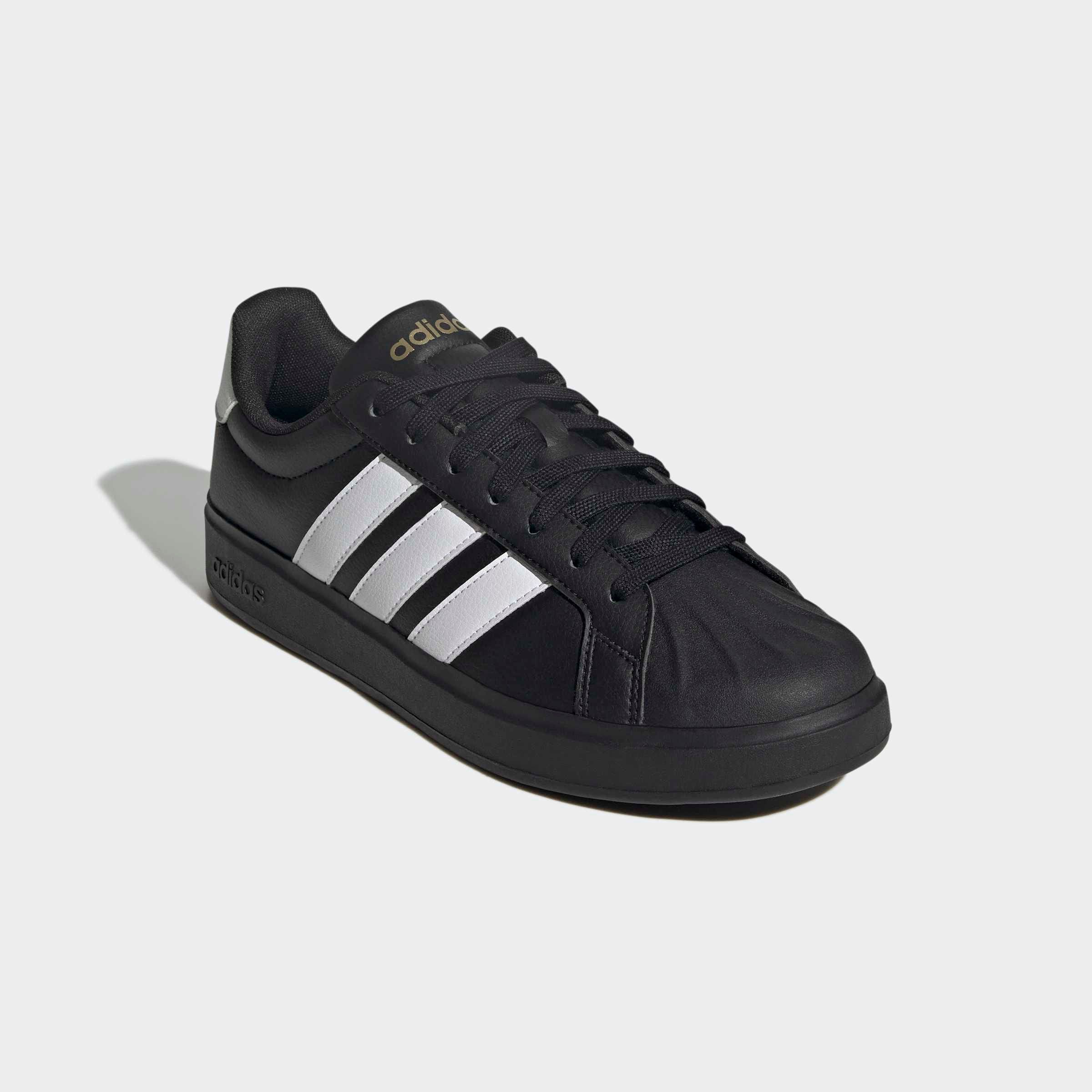 Sneaker ADIDAS SPORTSWEAR "STREETTALK", Damen, Gr. 43, core schwarz, cloud weiß, matte gold, Synthetik, Schuhe Sneaker, inspiriert vom Design des adidas Superstar