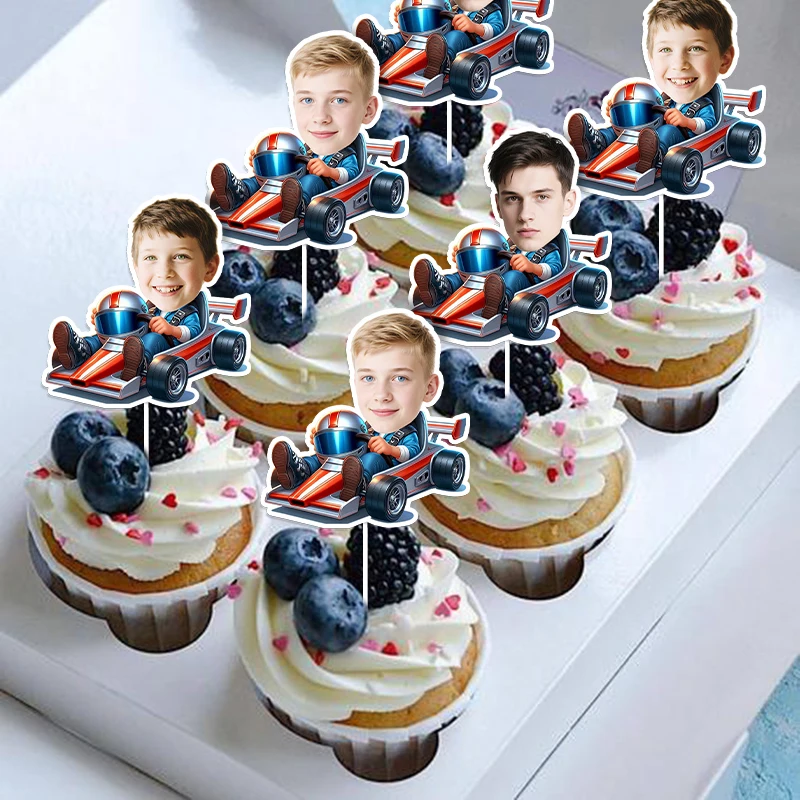 12 Stück individuelle Porträt-Kuchendekoration und Banner, Cartoon-Antrieb eines Kart-Rennwagens, Muster für Kindergeburtstagsfeier, coole Dekorationen Image