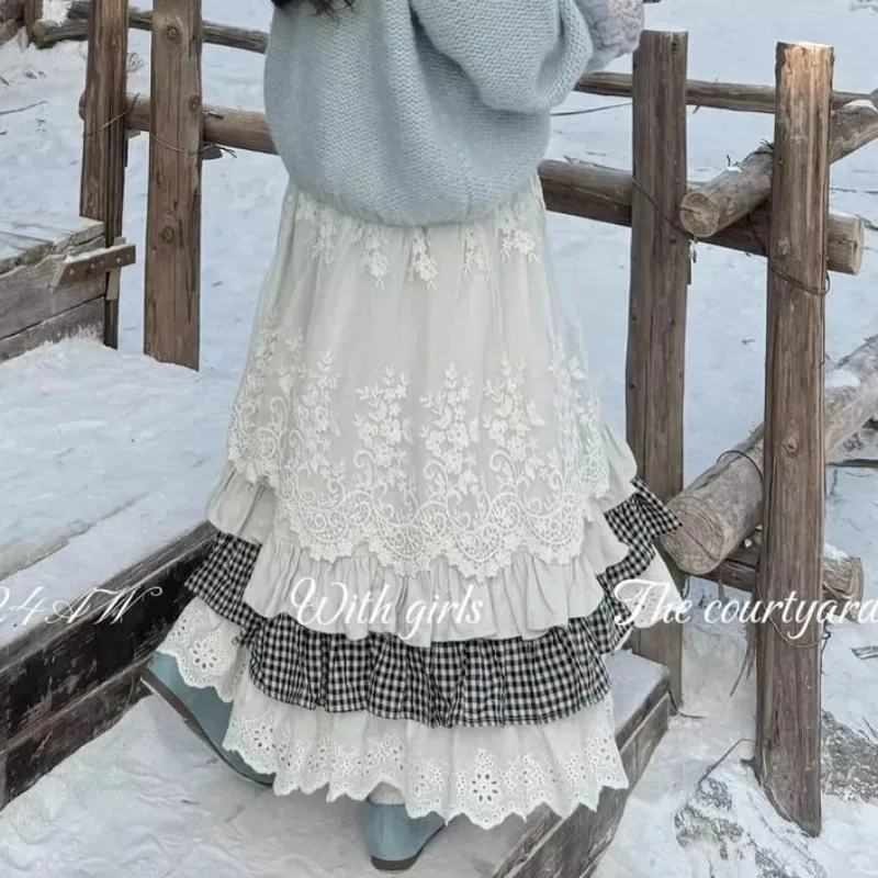 Süße Vintage Mori Mädchen Stil Hohe Taille Spleißen Plaid Frauen Langen Rock Winter Neue Koreanische Mode Beige Spitze Kawaii Maxi Röcke