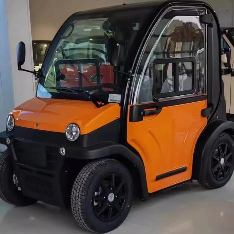 Kleiner Pendelverkehr, langsame Übertragung zur Schule, elektrisches Allrad Image