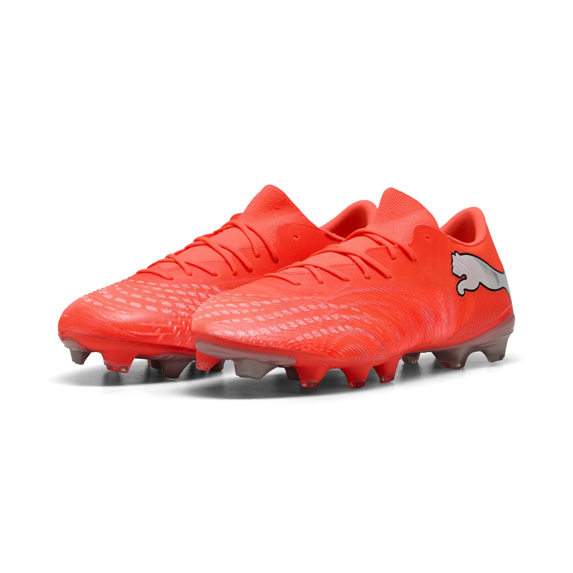 Fußballschuh PUMA "FUTURE 9 MATCH FUSION FG/AG Fußballschuhe Erwachsene", Damen, Gr. 43, glowing rot weiß schwarz silber, Obermaterial: Synthetik, Textil; Futter: Synthetik, Textil; Innensohle: Textil; Laufsohle: Synthetik, Schuhe Fußballschuh