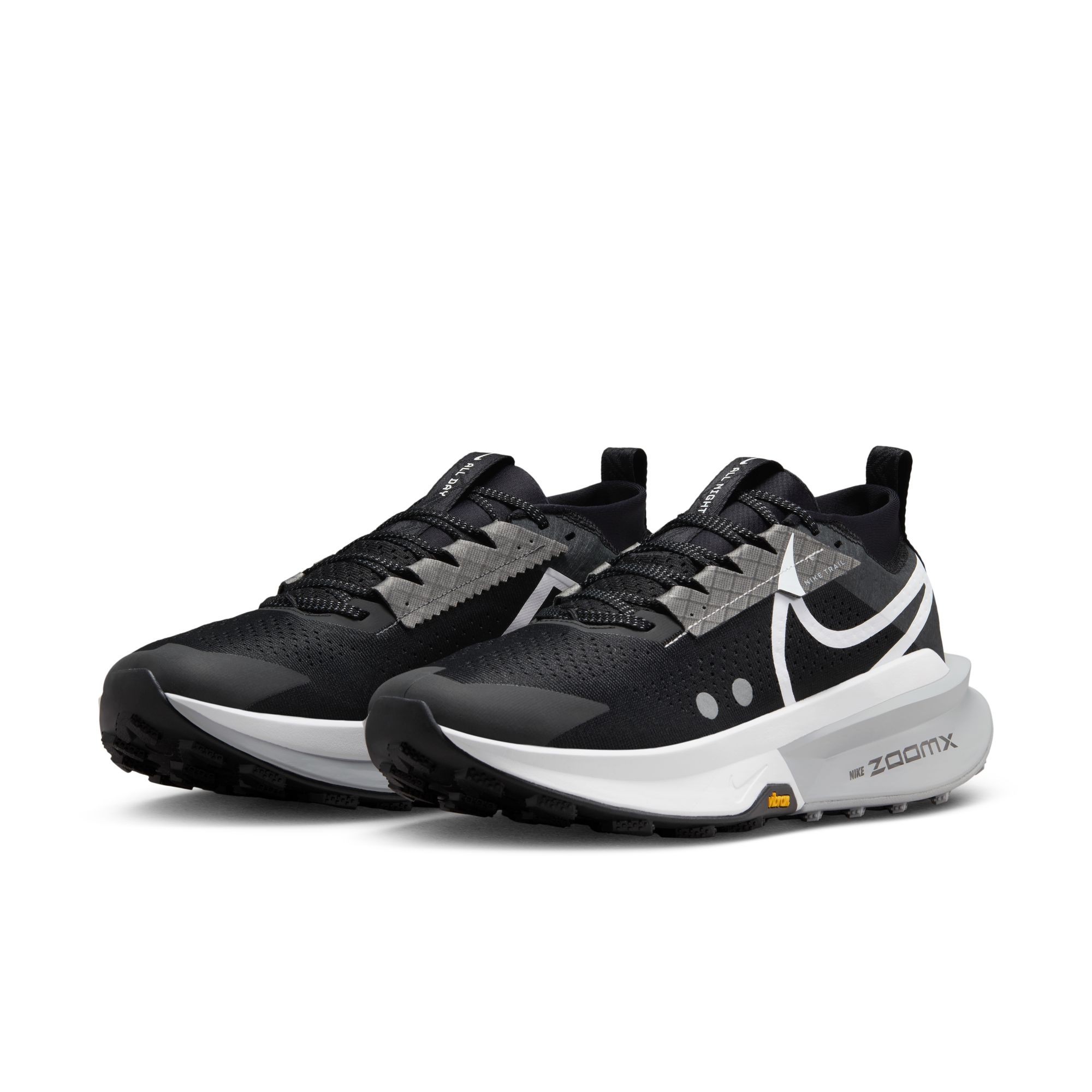 Trailrunningschuh NIKE "ZOOMX ZEGAMA TRAIL 2", Damen, Gr. 44,5, schwarz, weiß, wolf grau, anthrazit, Synthetik, Textil, Schuhe, griffige Sohle für Grip im Trail