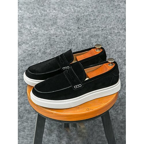 Braune Herren-Slipper mit Riemendetail, trendige und bequeme Schuhe für legere und halbformelle Anlässe, perfekt fürs Büro, Freizeit, Wochenendausflüge und Hochzeiten. Image