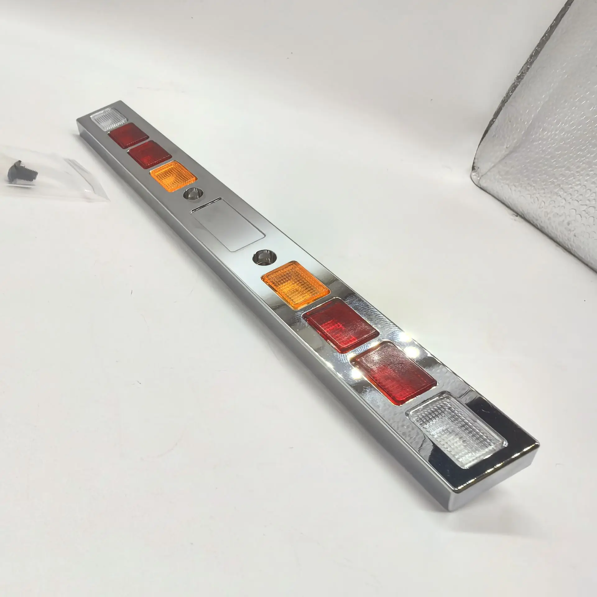 LESU Metall Heckstoßstange Rücklicht für 1/14 TAMIYA King Hauler Globe Liner Grand Hauler Rc Traktor LKW DIY Modellauto Zubehör Image