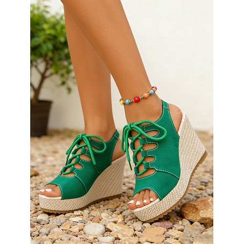Grüne Schnürsandalen mit Keilabsatz und farbenfroher Boho-Plateausohle – bequeme Peeptoe-Sommerschuhe für Freizeit, Urlaub, Festivals und Strand. Image