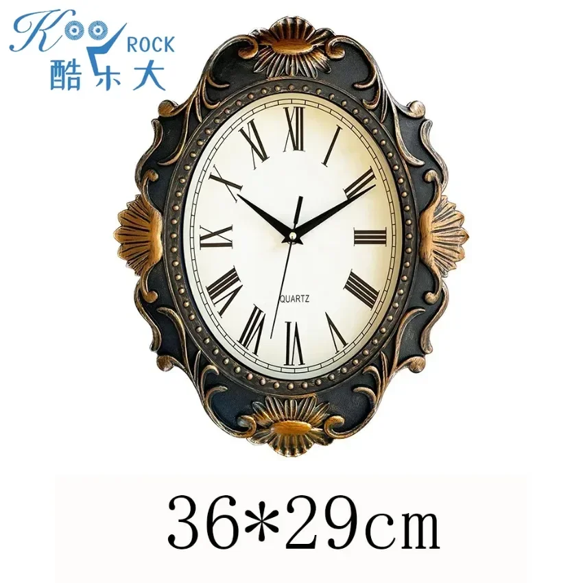 35,6 cm große Vintage-Wanduhr im europäischen Hof-Eleganz im klassischen Stil mit galvanisierten schwarzen Gold-/Silber- und römischen Ziffern für das Schlafzimmer