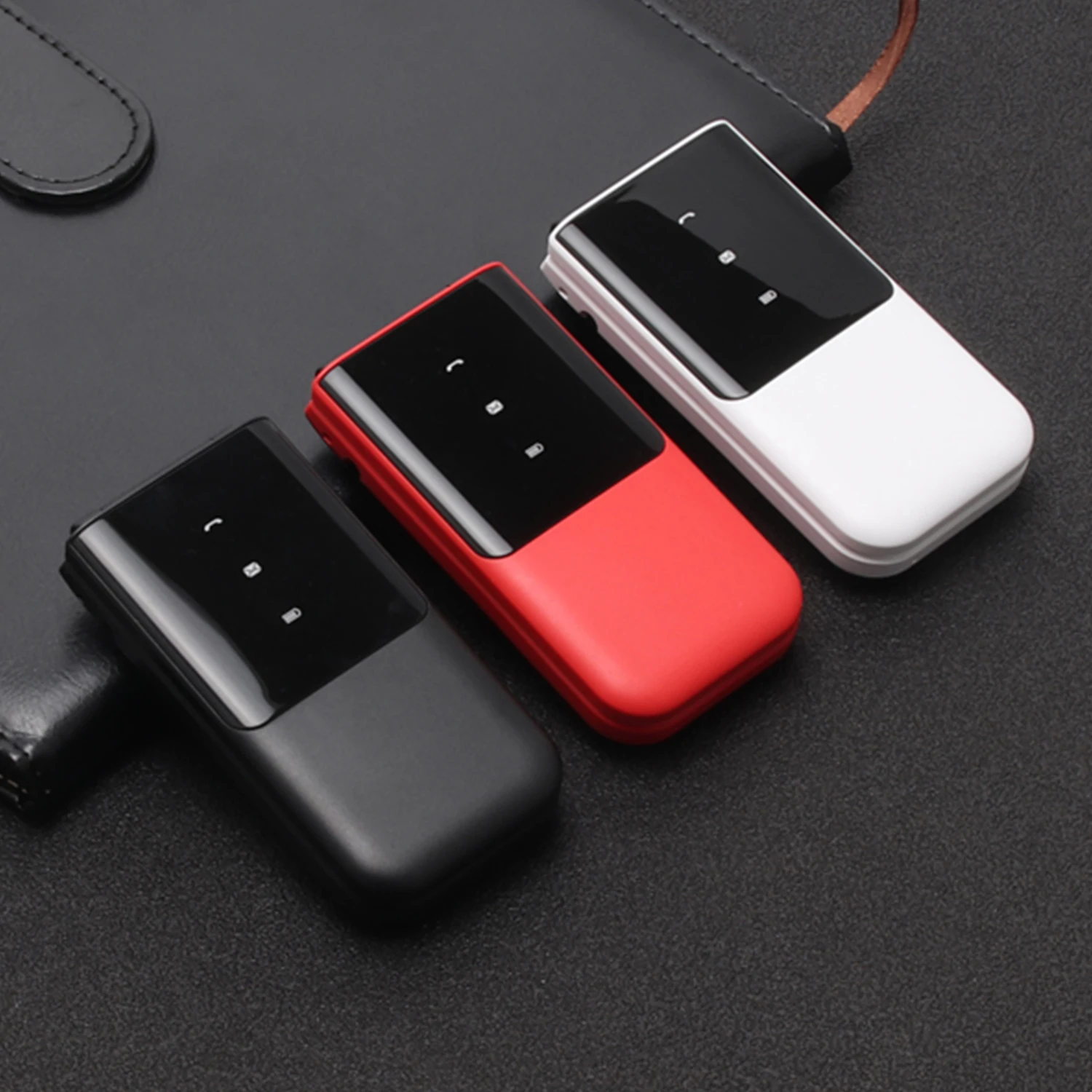 UNIWA F2720 Dual Screen Handy GSM Flip Telefon 1,77 zoll 0,08 MP Russische Hebräisch Tastatur Taste Clamshell Funktion Telefon Image