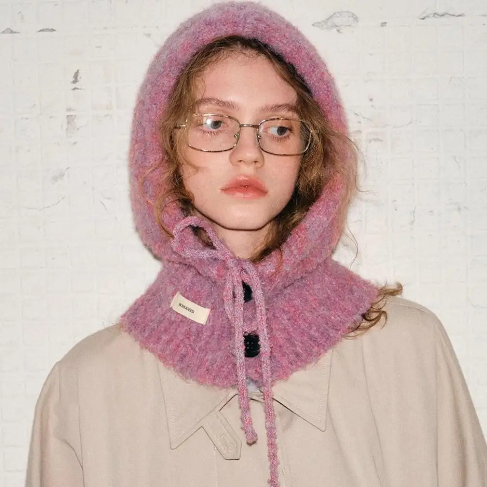 Sturmhaube, nahtlos, integriertes Design, Sturmhaube, stromlinienförmige Silhouette, Schal, Mütze, Kombination aus modernem, minimalistischem Look Image