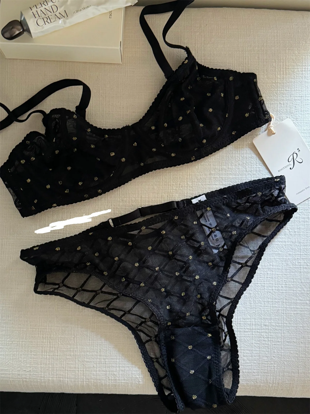 Schwarze Spitze, sexy Dessous, Nische, sexy, dünner Absatz, atmungsaktiv, auf der Stütz-BHs, Anzug-BH Image