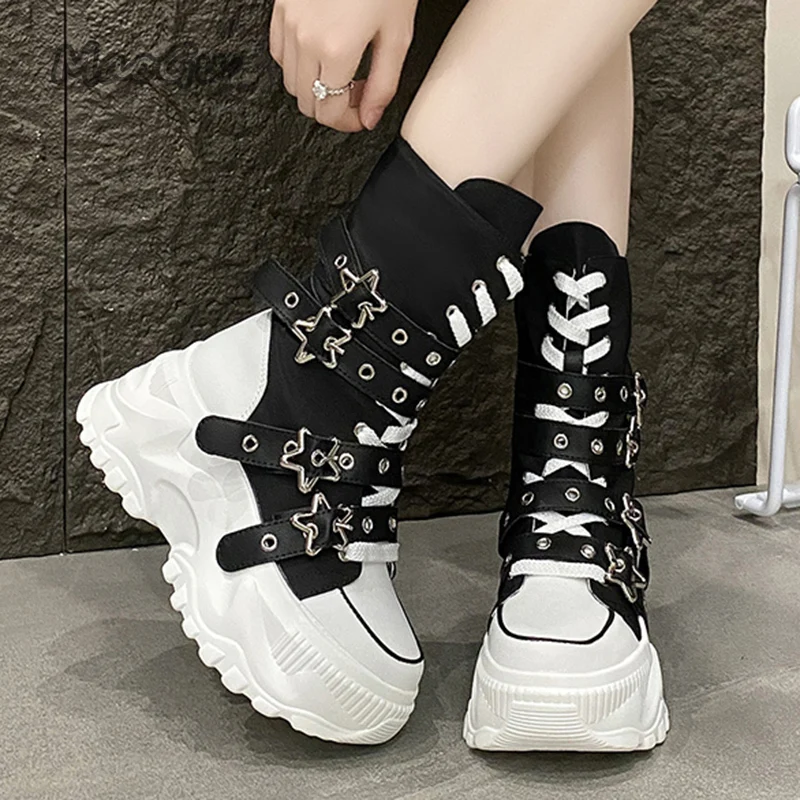 Scarpe con plateau da donna con fondo spesso Zip laterale Cinghie con fibbia a stella Stivali da moto con suola robusta per le donne Moda Zapatos De Mujer