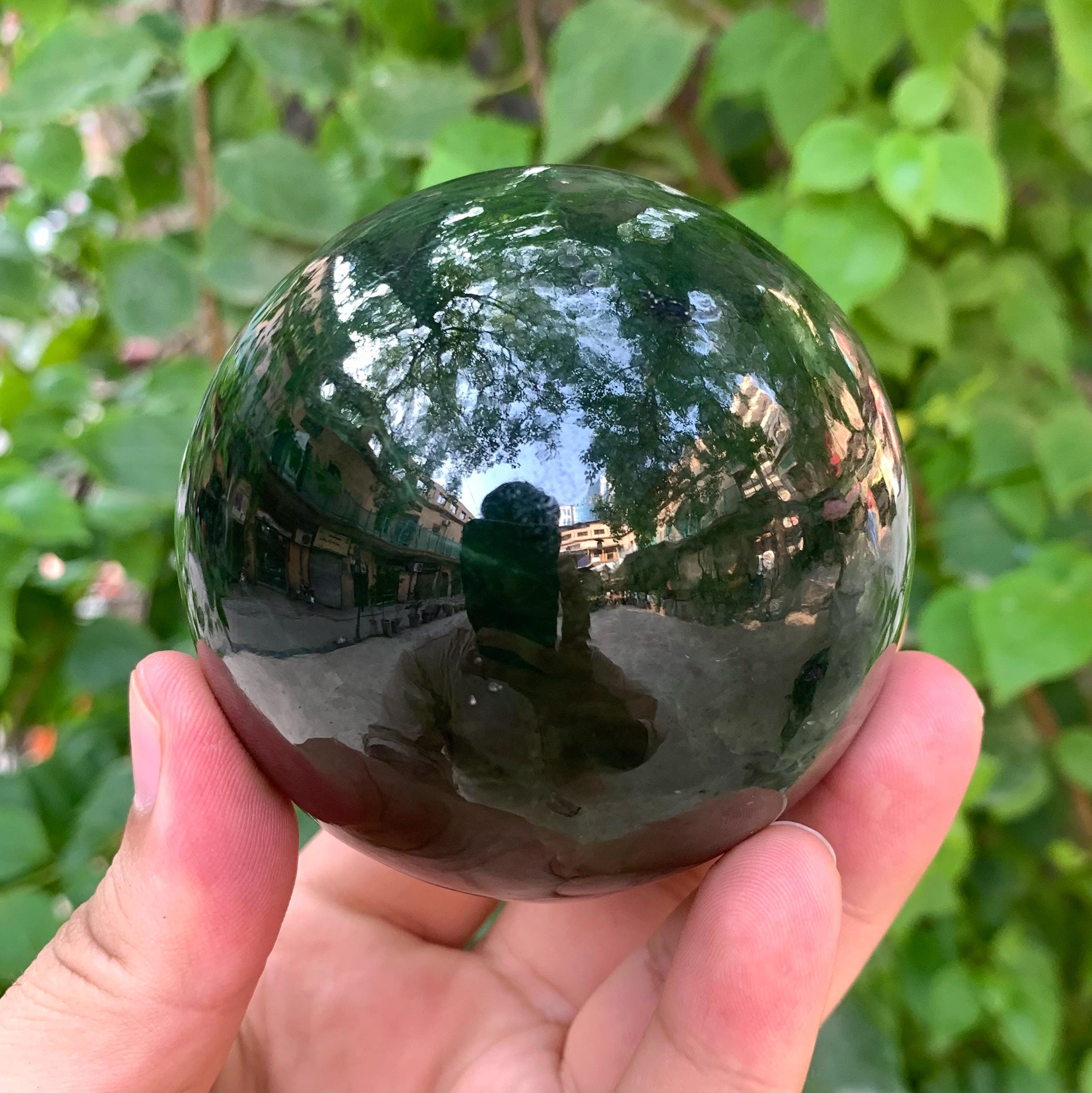 715 g Giada nefrite verde scuro di alta qualità, Giada nefrite, Sfera di nefrite, Sfera di giada nefrite, Sfera di giada, Palla di nefrite, Pietra di