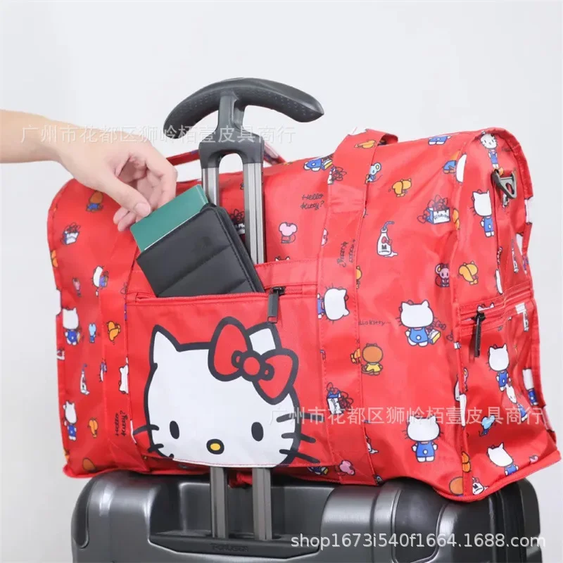 Hello Kitty's Reisetasche, Cartoon-Falte, große Kapazität, Seesack, tragbar, Anime-Figur, Kawaii-Reisetasche, Handtasche, fertige Tasche