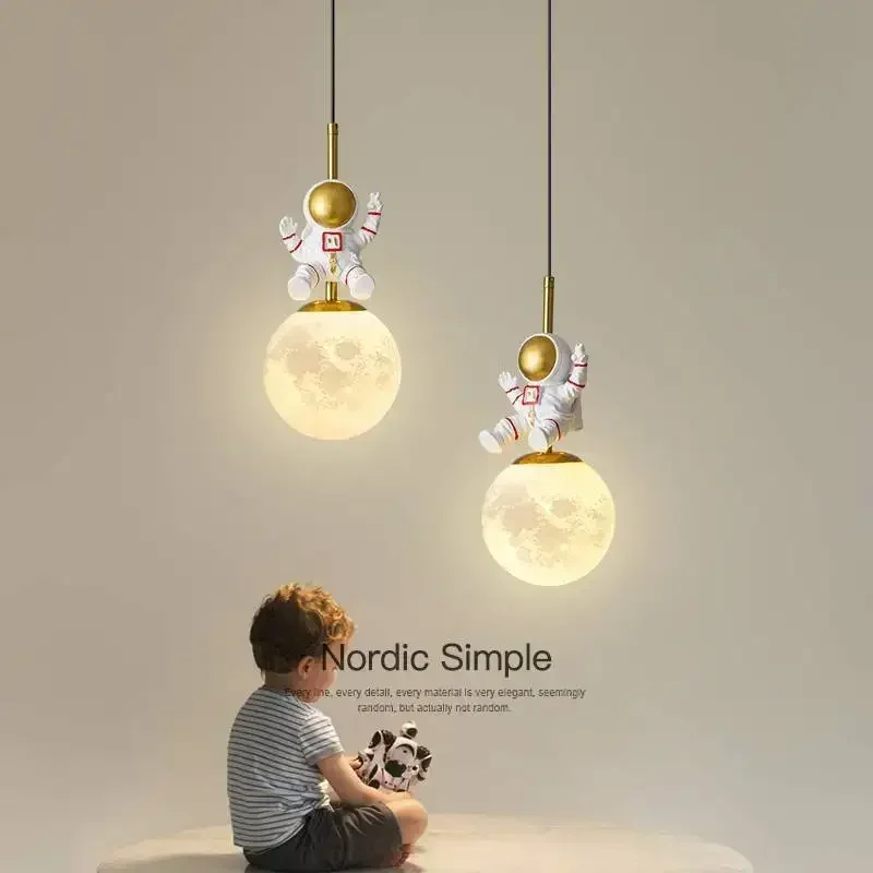 Moderne LED Kreative Nacht Anhänger Licht Astronaut Kronleuchter Für Kinderzimmer Design Mond Lampe Nachtlicht Kinderzimmer