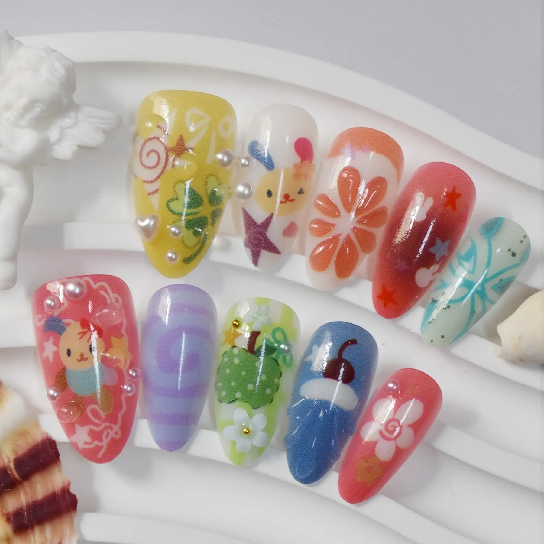 10 Stück handgemachte Press on Nails Sweet Cool Cartoon Fruit Star Print Fake Nails Wearable Abnehmbare Ins Sommer Mandel Falsche Nägel