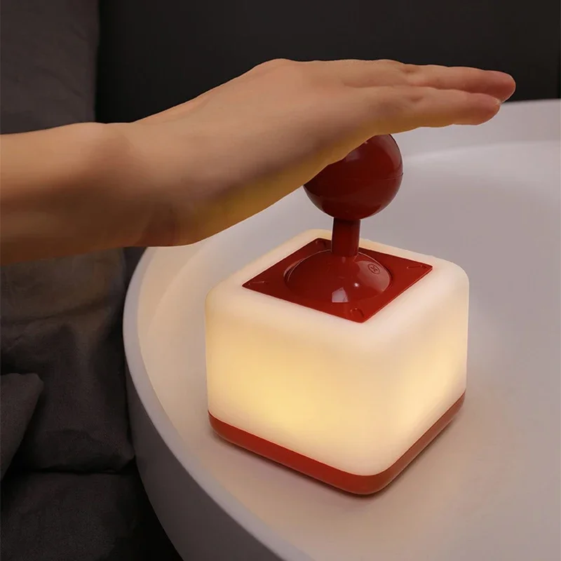 Kreative Nacht Licht Schreibtisch Lampe Desktop Joystick Innen Schlafzimmer Nacht USB Atmosphäre Licht Raum Lade LED Schreibtisch Lampen