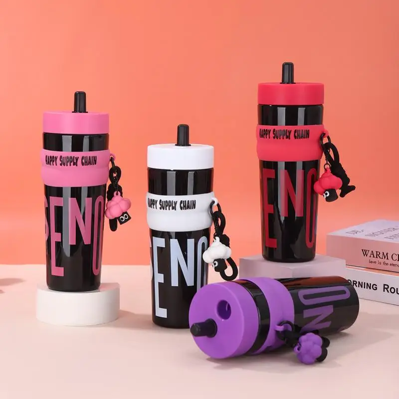 900 ml Vakuumisolierte Flasche mit großem Fassungsvermögen und Strohhalm, Edelstahl-Thermowasserflasche, auslaufsicher, tragbar, für Outdoor-Sportarten Image