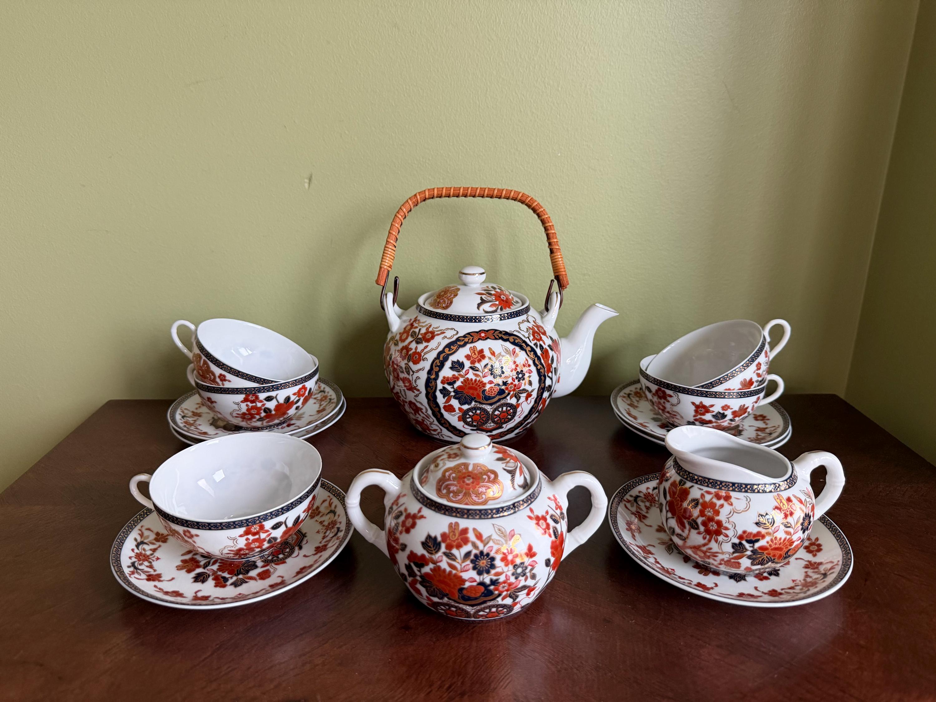 Set da tè Imari giapponese vintage - Teiera da 4 tazze - Lattiera - Zuccheriera - 5 tazze da 5 once - 6 piattini // Prodotto in Giappone da BBB