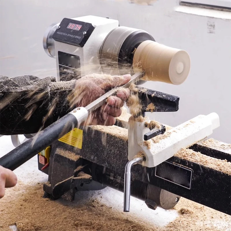 Multifunktionales Mikrowerkzeug für die Holzbearbeitung, kleine Holzbearbeitungsdrehmaschine, gewöhnliche Mini-Holzdrehmaschine für den Haushalt, 220 V Image