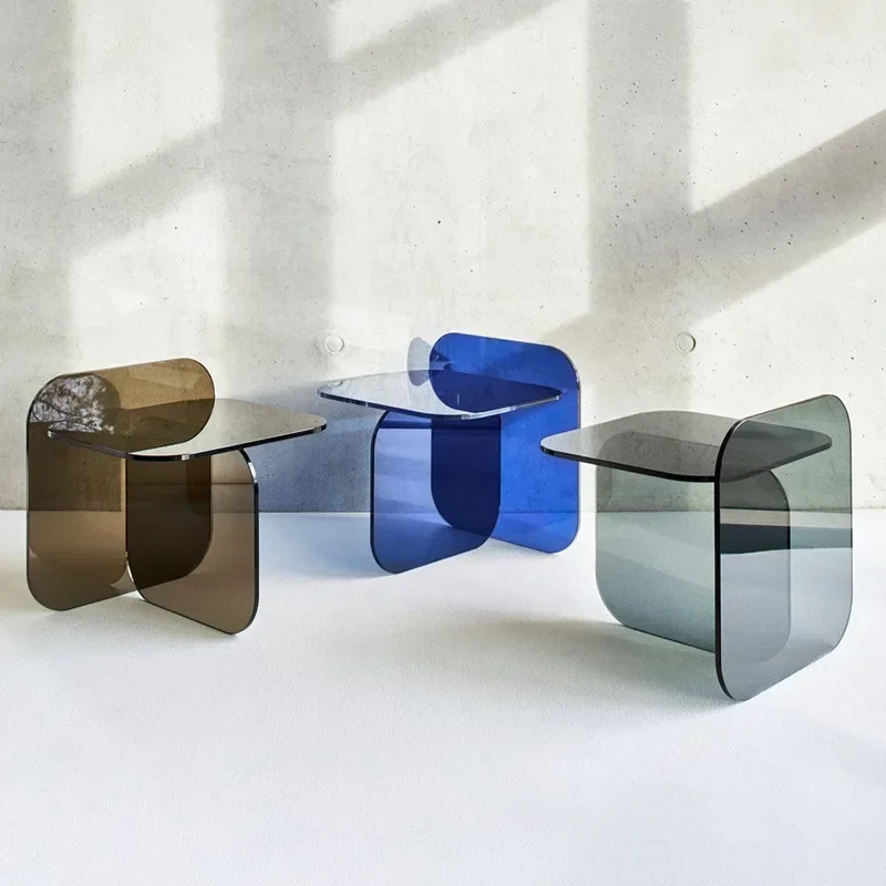 Beistelltisch aus Acryl mit Zeitungsständer – transparenter Couchtisch für die Schlafzimmerdekoration Image