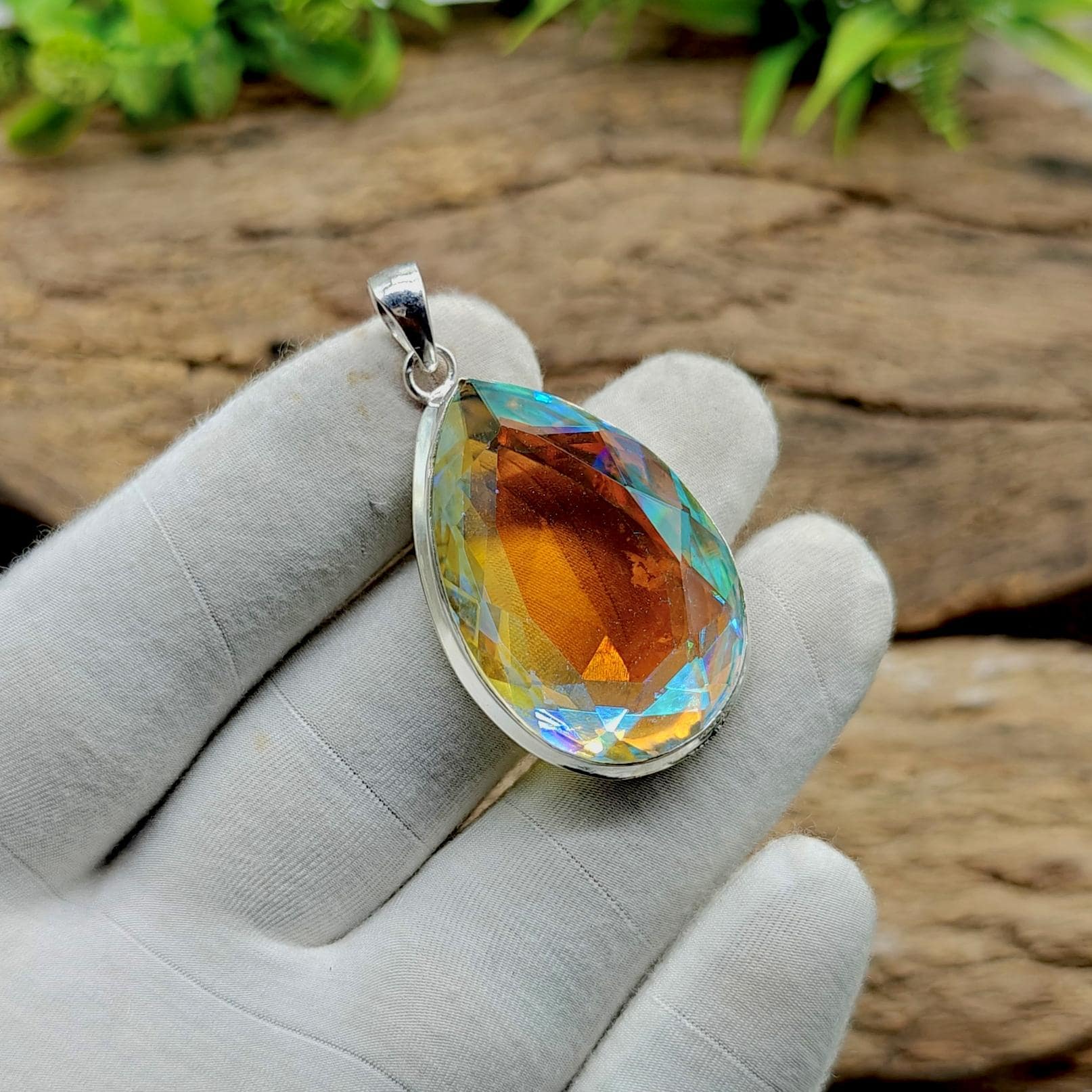 Ciondolo a goccia in quarzo Angel Aura, ciondolo in argento sterling 925, ciondolo fatto a mano, ciondolo in quarzo arcobaleno, collana in argento, re