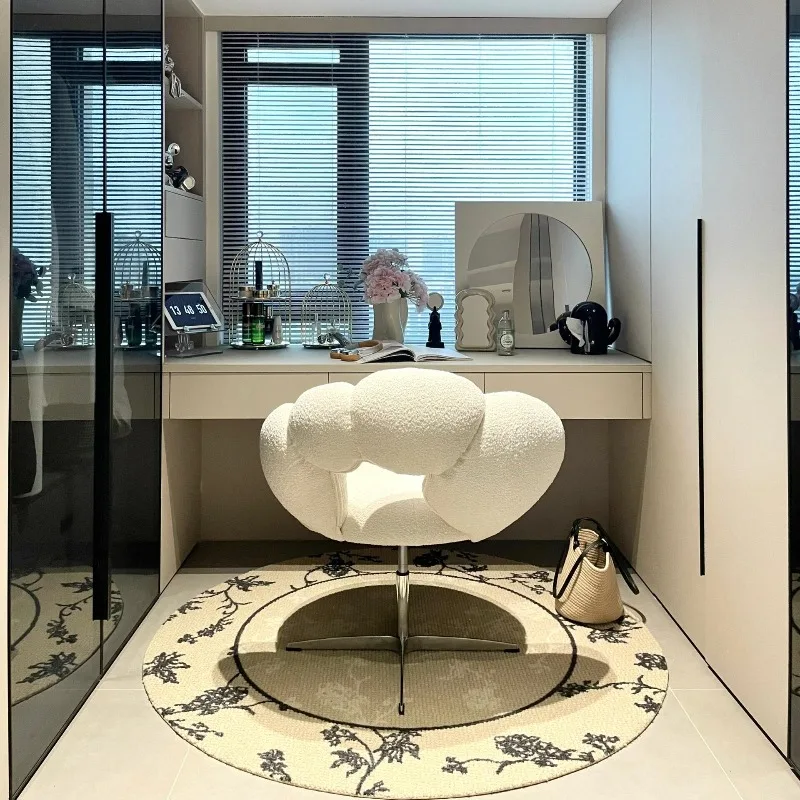 Haushalt Schlafzimmer Dressing Hocker Creme Stil Lamm Fleece Make-Up Stuhl Erschwinglichen Luxus Schlafzimmer Mädchen Rotierenden Lift Nagel Stuhl Image