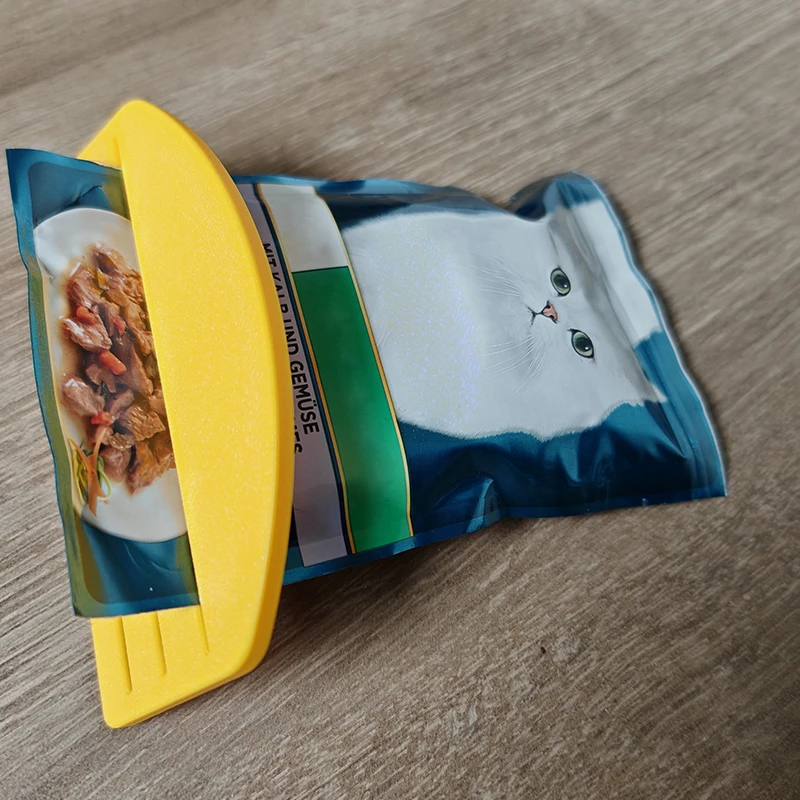 Presse-aliments pour chats, outil de compression des aliments, distributeur de nourriture pour animaux de compagnie, 3 épaisseurs, Portable, extraits efficacement les aliments des sacs, 1/2/3 pièces