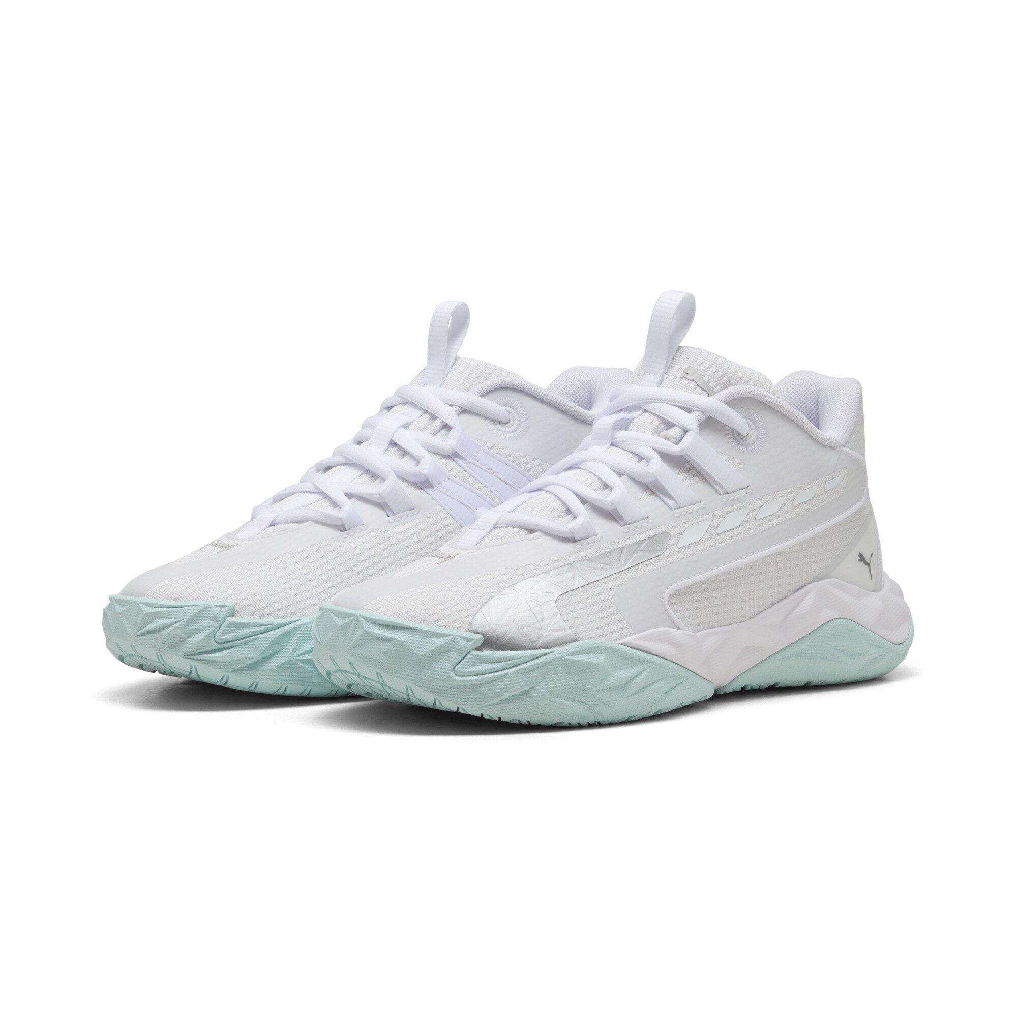 Basketballschuh PUMA "Dagger 2 Mid Basketballschuhe Jugendliche", Kinder, Gr. 37,5, weiß silber feather gray metallic, Obermaterial: Synthetik, Textil; Futter: Textil; Innensohle: Textil; Laufsohle: Gummi, Synthetik, Schuhe