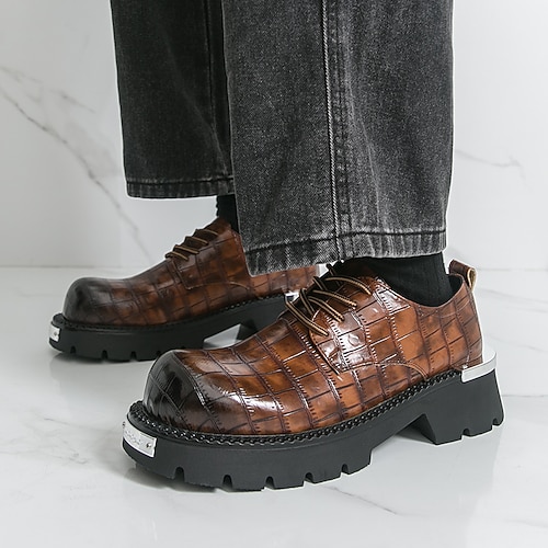 Herren-Hochzeitsschuhe aus braunem Kunstleder mit Krokodilprägung – elegante, formelle Schuhe für Bräutigam und Hochzeitsgäste Image