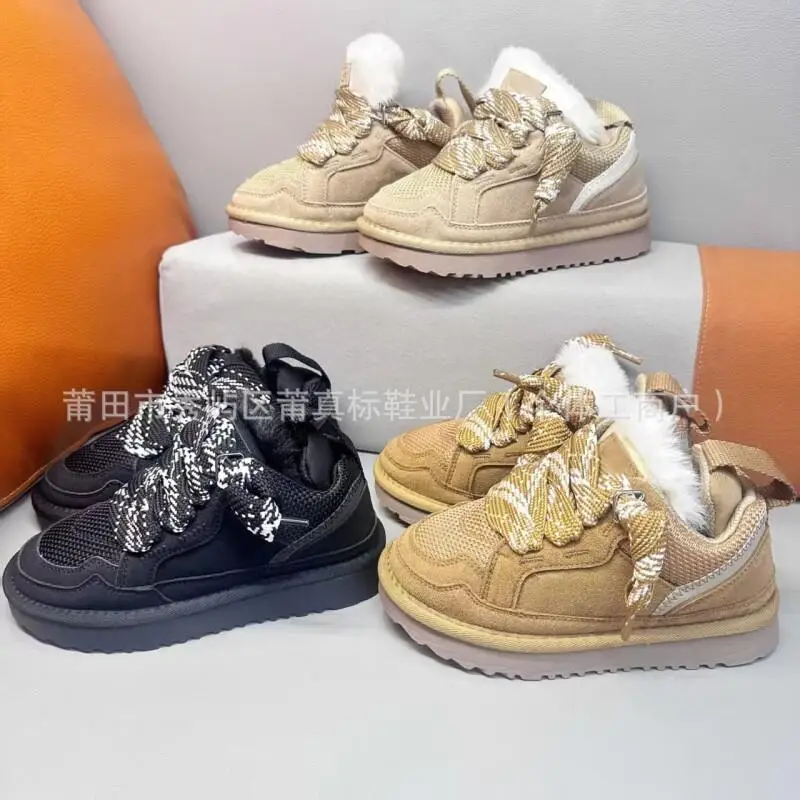 Kawaii Casual Winter Schuh Mode Kinder Schuhe Neue Serie Spitze Kostenloser Lammfell Gefüttert Plüsch Eltern Kind Schuhe Warme Jungen Mädchen