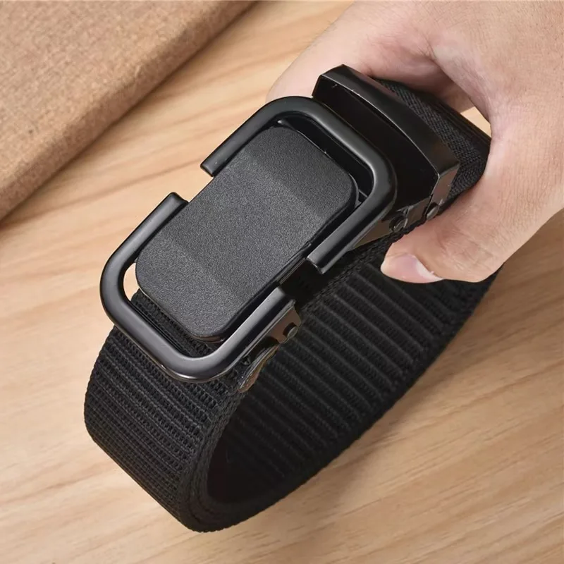 Canvas-Gürtel mit automatischer Schnalle – langlebige taktische Arbeitskleidung für Herren – stilvoller Outdoor-Hosengürtel mit Schnellverschluss Image