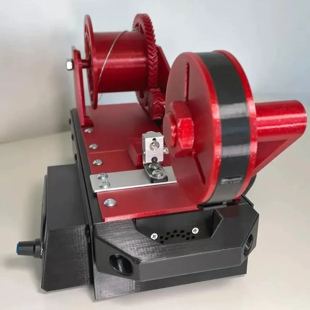 Desktop-3D-Drucker-Filament-Maker-Maschine – pultrudierter Extruder für Plastikflaschen, DIY-kompatibel mit 110 V–220 V breiter Spannung Image